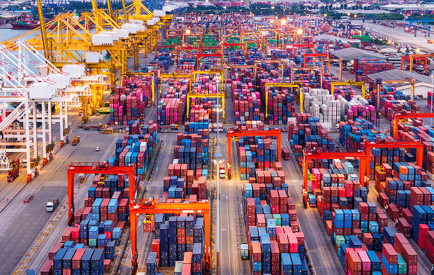 Freight Forwarding in India: container terminal handling cargo shipments and international trade operations. Mobile version